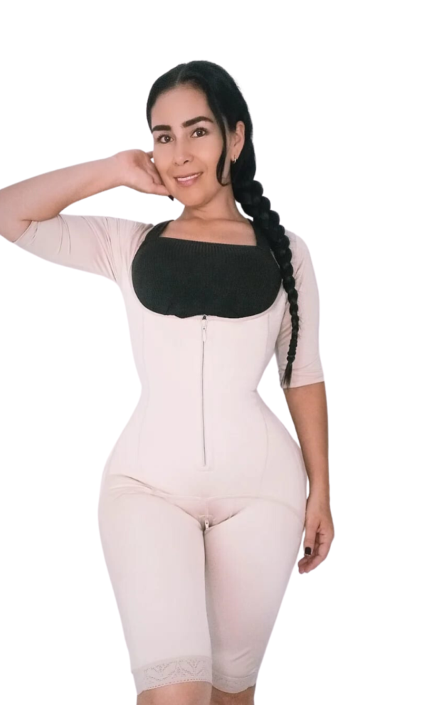 Ref: 787 Full Body Shaper W/Sleeve & Open Bust Zipper Closure